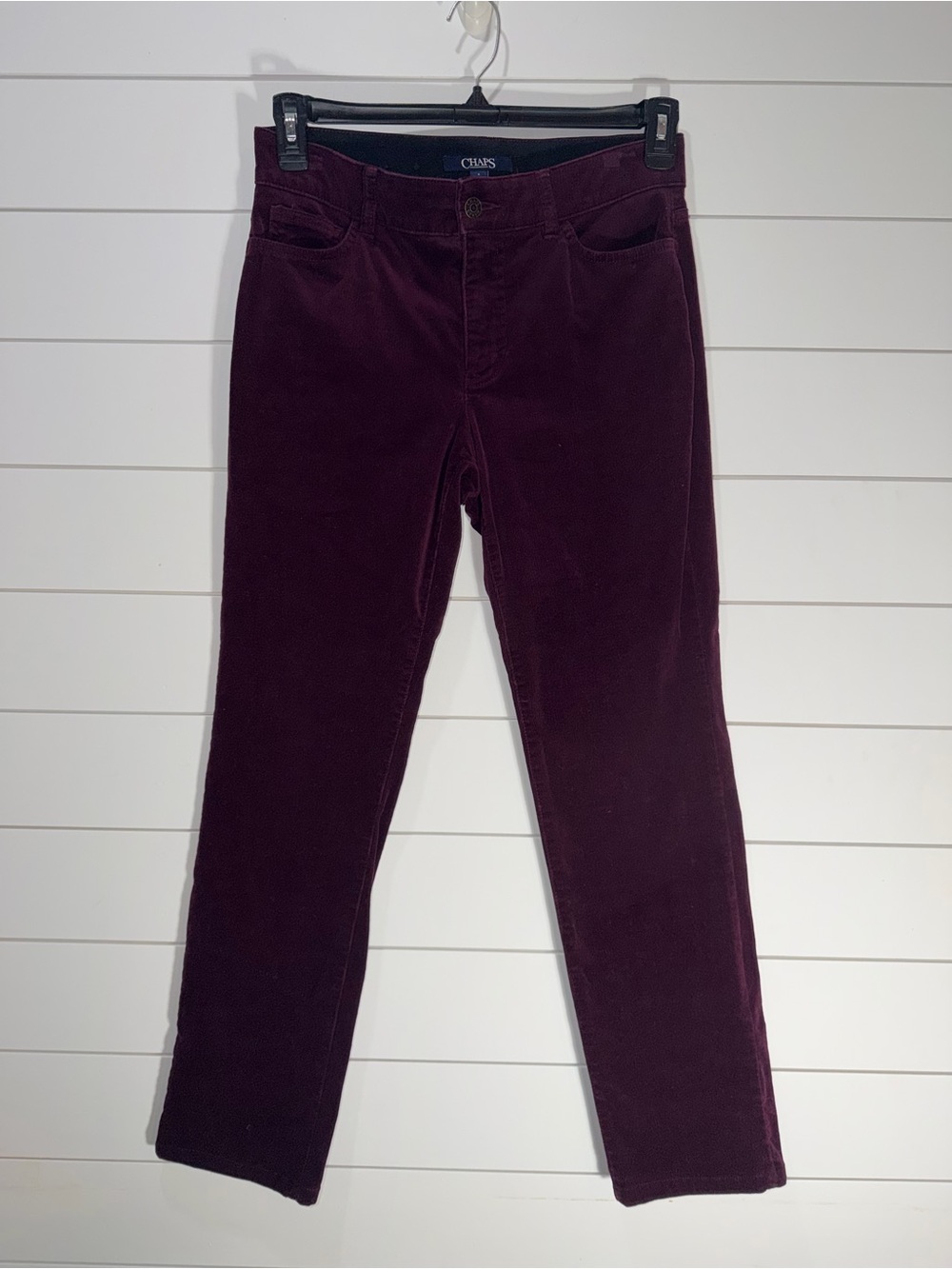 Chaps Women's Straight Leg Jeans in Deep Burgundy size 6